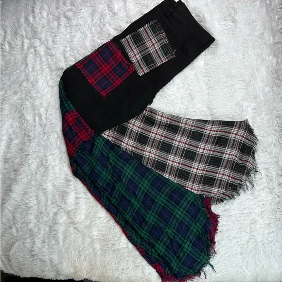 Plaid Patchwork Flare Pants - Picture 8 of 9